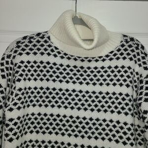 Ann Taylor geo stripe‎ tunic Turtleneck Wool Blend Sweater xs